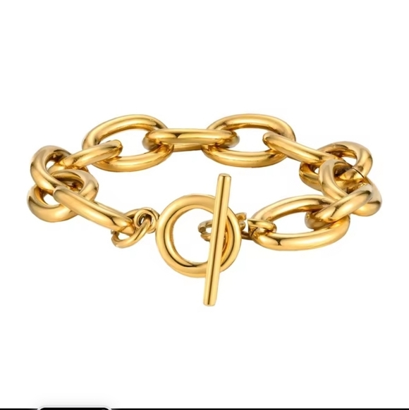 Gold Chain Bracelet - Picture 4 of 4